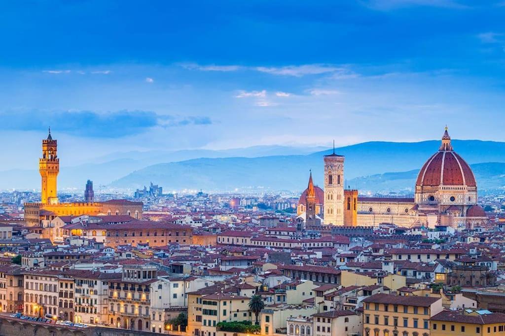 Cozy Apartment With Private Garden - City Center - Florence Exterior photo